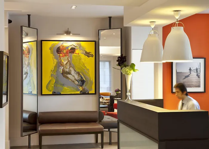 Отель Marais Bastille Париж