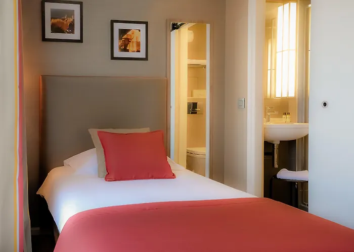 Marais Bastille Париж