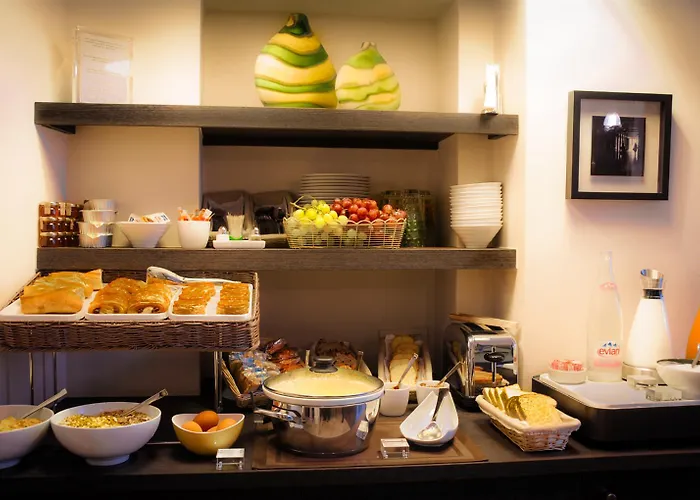 Отель Marais Bastille Париж