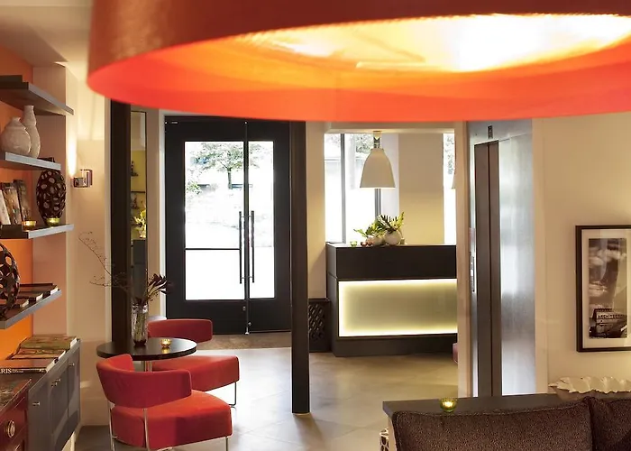 Marais Bastille Отель 3*