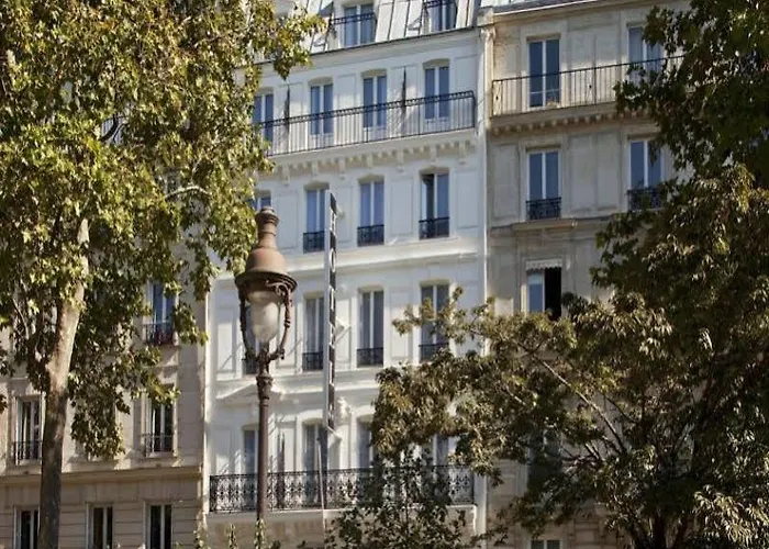 Отель Marais Bastille Париж